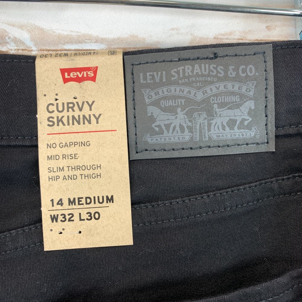 Levi's Women's Curvy Skinny Jeans, 14M - Picture 5 of 7